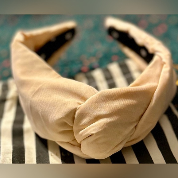 ‼️RARE‼️?Lele Sadoughi??NWT?Greta Ombre Silk Headband in Blush main image 4